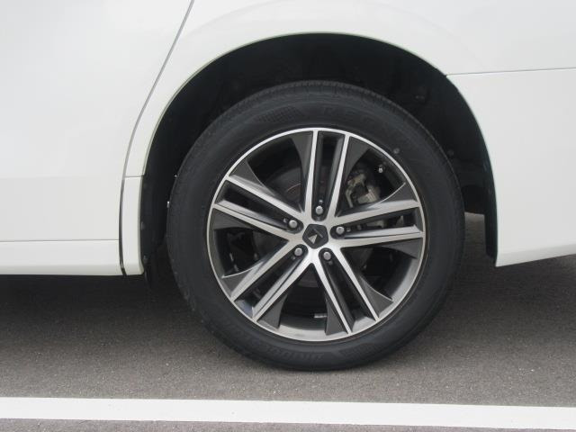 ヴェルファイアハイブリッド 2.5 X E-Four 4WD