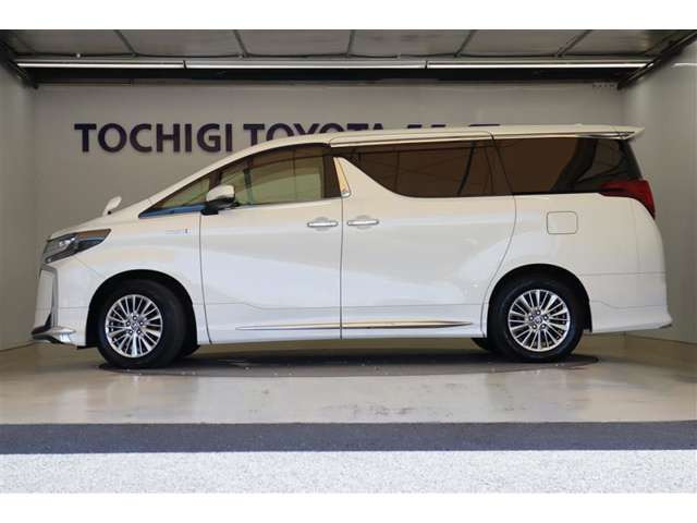 アルファードハイブリッド 2.5 SR E-Four 4WD
