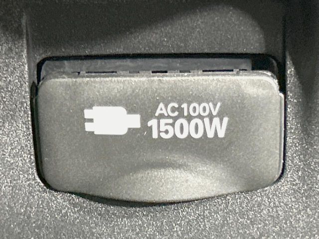 �y1500W�A�N�Z�T���[�R���Z���g�z����d��1500W�܂ł̉Ɠd���g���܂��B�L�����v��X�|�[�c�E�A�E�g�h�A�ł̃A�N�e�B�r�e�B�͂������A�ЊQ�E��d�̍ۂɑ劈���