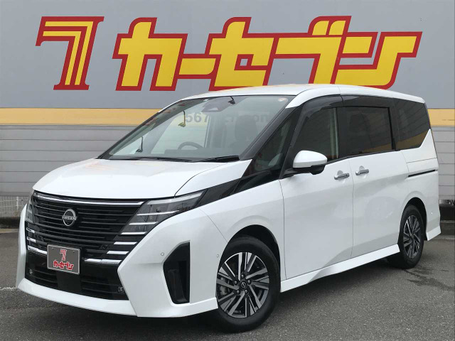 セレナ1.4 e-POWER ハイウェイスターV