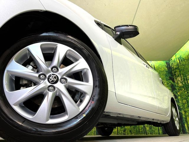 �y����15�C���`�A���~�z�C�[���z�O�ςɃ}�b�`���������A���~�z�C�[���𑕒����Ă���܂��B�e��ЊO�A���~�z�C�[����A�X�^�b�h���X�^�C�����戵�����Ă���܂��B���񂲑��k������