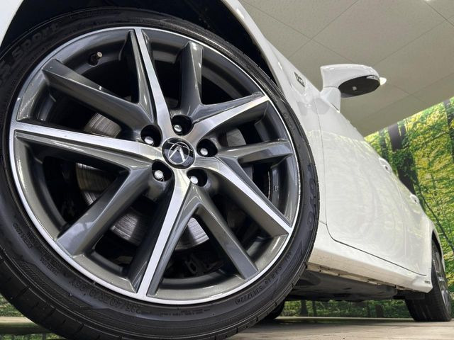 �y����19�C���`�A���~�z�C�[���z�O�ςɃ}�b�`���������A���~�z�C�[���𑕒����Ă���܂��B�e��ЊO�A���~�z�C�[����A�X�^�b�h���X�^�C�����戵�����Ă���܂��B���񂲑��k����������