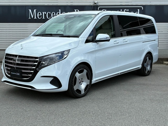 VクラスV220d エクスクルーシブ ロング プラチナスイート