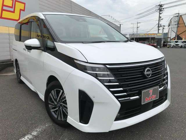 セレナ1.4 e-POWER ハイウェイスターV