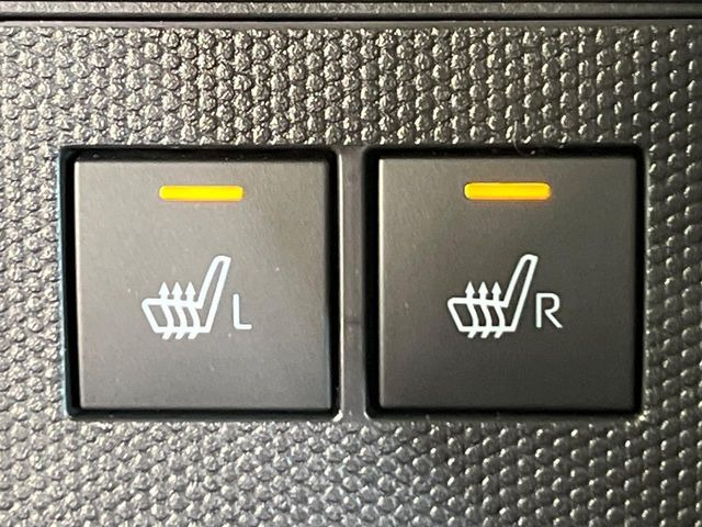 【シートヒーター】寒い日に重宝するシートヒーター!エアコンより早く温まってくれるので寒がりの人も安心ですね♪エアコンの温風は乾燥するから苦手、という方にもをおすすめです。