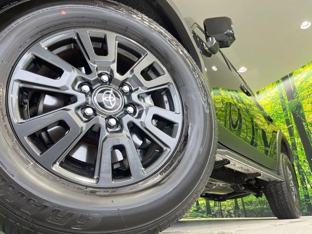 �y�����A���~�z�C�[���z�O�ςɃ}�b�`���������A���~�z�C�[���𑕒����Ă���܂��B�e��ЊO�A���~�z�C�[����A�X�^�b�h���X�^�C�����戵�����Ă���܂��B���񂲑��k����������