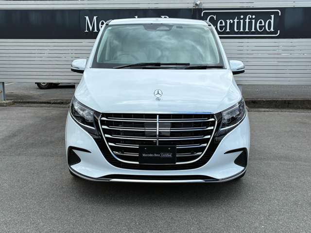 VクラスV220d エクスクルーシブ ロング プラチナスイート