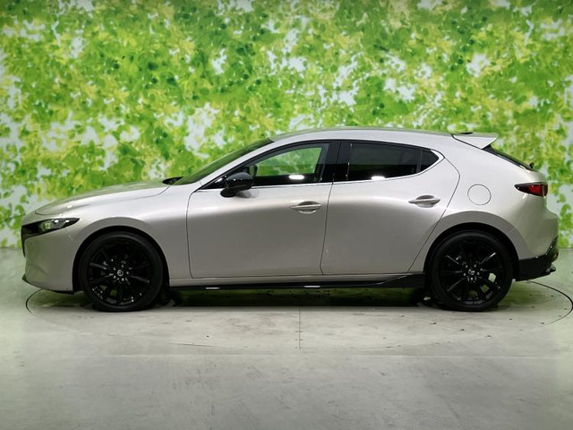 MAZDA3ファストバック1.5 15S ブラックトーンエディション