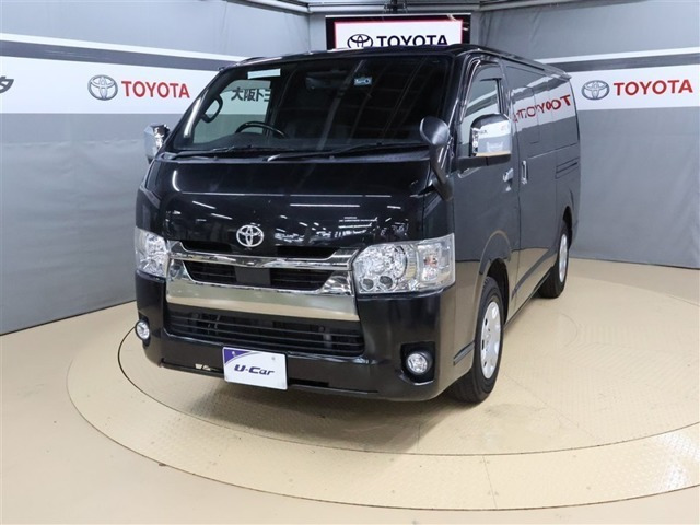ハイエースバン