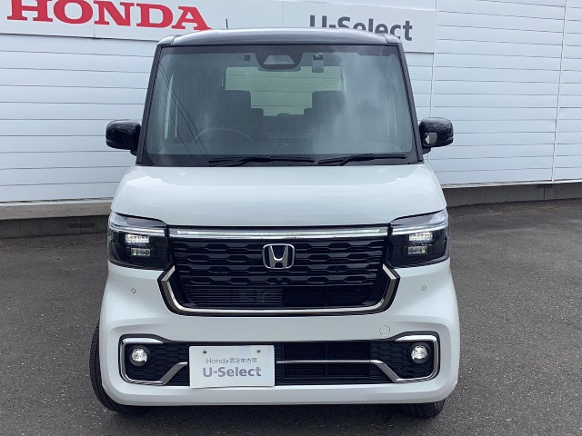 N-BOXカスタムターボ コーディネートスタイル 2トーン 4WD