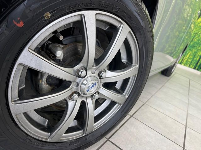 �y14�C���`�A���~�z�C�[���z�O�ςɃ}�b�`�����A���~�z�C�[���𑕒����Ă���܂��B�e��A���~�z�C�[����A�X�^�b�h���X�^�C�����戵�����Ă���܂��B���񂲑��k����������
