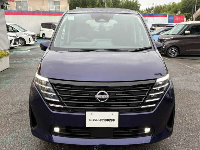 セレナ1.4 e-POWER XV
