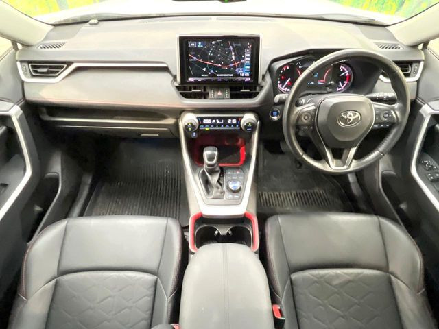 RAV42.0 アドベンチャー オフロードパッケージ 4WD