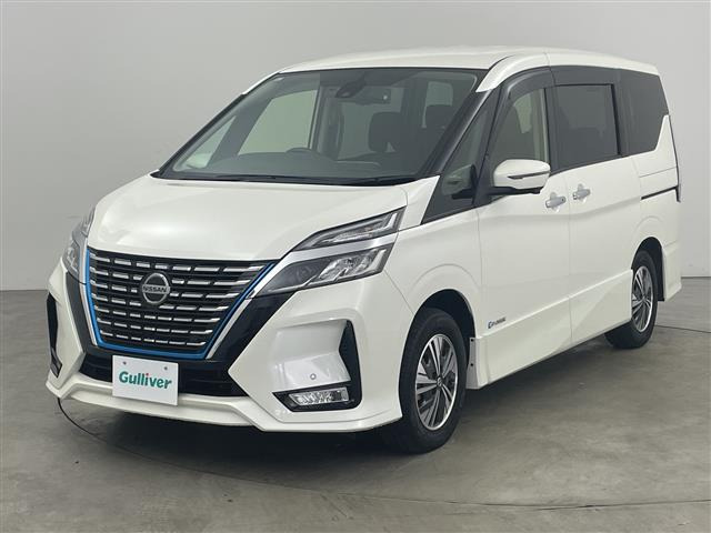 セレナ1.2 e-POWER ハイウェイスターV