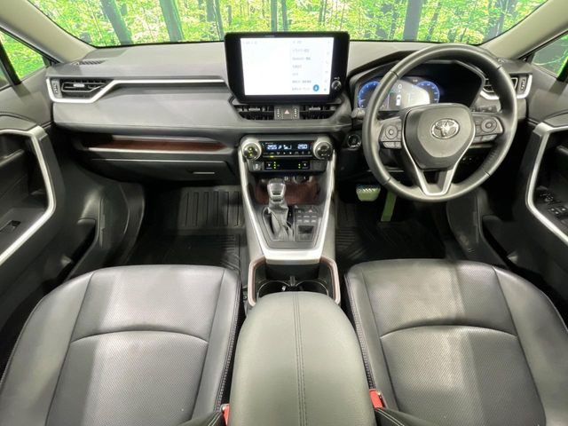 RAV42.0 G 4WD
