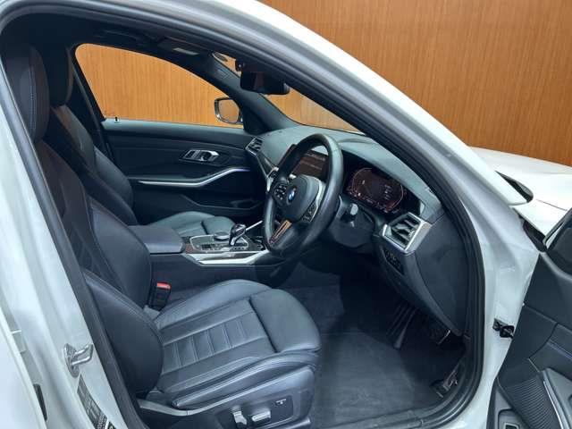 3シリーズセダン320d Mスポーツ