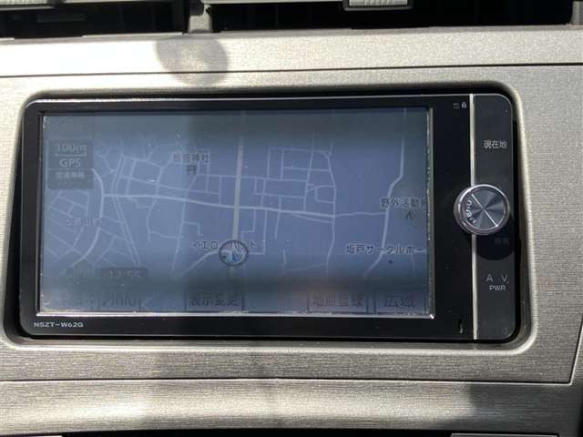 プリウス1.8 L