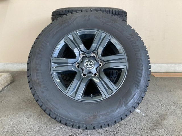 �y����17�C���`�A���~�z�C�[��+�X�^�b�h���X�t�z�����A���~�z�C�[���ƃX�^�b�h���X�^�C�����t���Ă��܂�!
