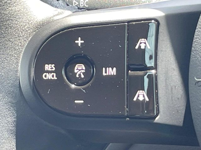 �����[�_�[�N���[�Y�R���g���[��:�O�̎ԂƂ̎Ԋԋ��������ɂƂ�A��葬�x�Ŏ������s���Ă���鎟����̃N���[�Y�R���g���[��!��ɍ������H�⎩���Ԑ�p���H�Ŏg�p����֗��ȋ@�\�ł�!