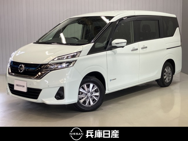 セレナ1.2 e-POWER XV