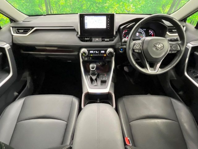 RAV42.0 G 4WD