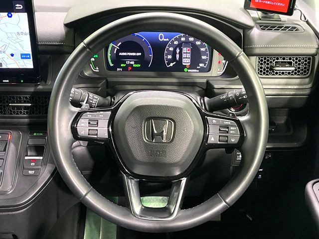 �y�X�e�A�����O�X�C�b�`�z�^�]���A�O������ڐ������炷���ƂȂ��A�I�[�f�B�I���̑��삪�\�ȕ֗��@�\!���S&���K�ȃh���C�u�����o���Ă���܂���