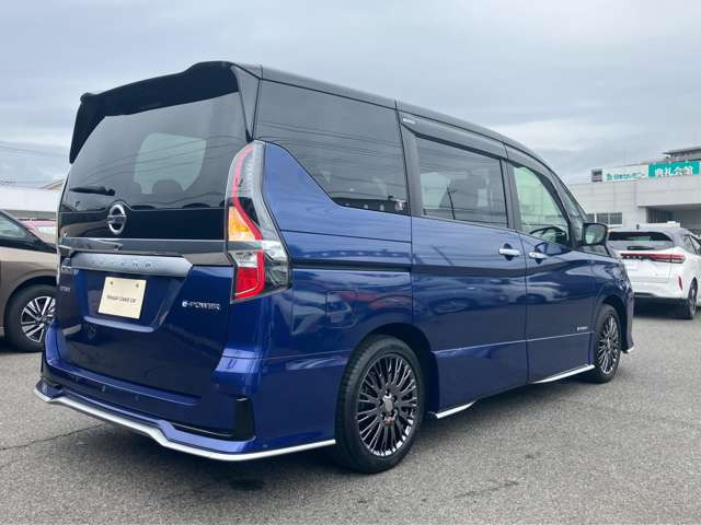 セレナ1.2 e-POWER AUTECH