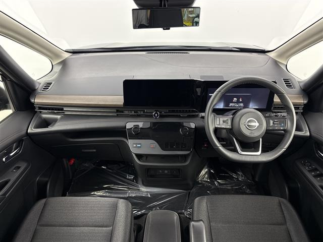セレナ1.4 e-POWER ハイウェイスターV