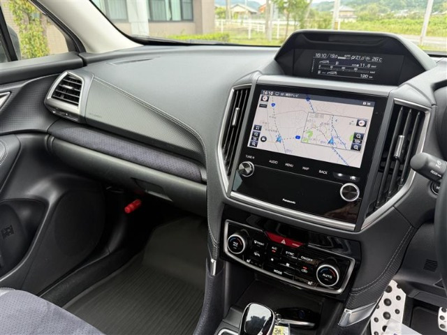 フォレスター1.8 スポーツ 4WD