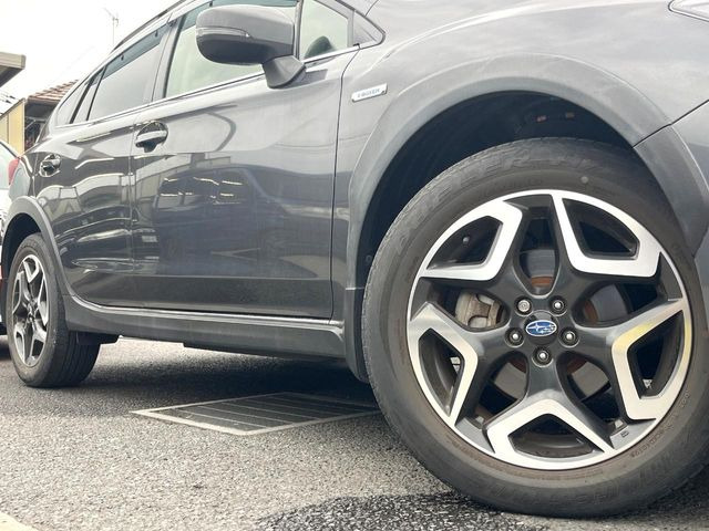 �y�����A���~�z�C�[���z�O�ςɃ}�b�`���������A���~�z�C�[���𑕒����Ă���܂��B�e��ЊO�A���~�z�C�[����A�X�^�b�h���X�^�C�����戵�����Ă���܂��B���񂲑��k����������