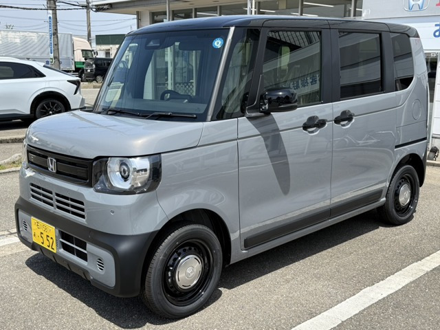 N-BOXジョイ 2トーン 4WD