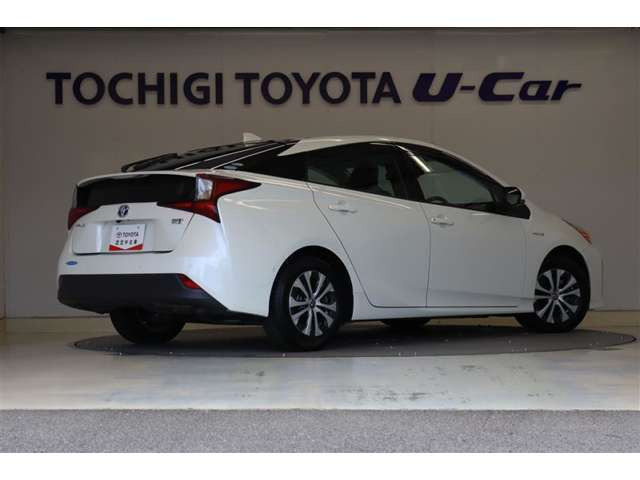 プリウス1.8 A