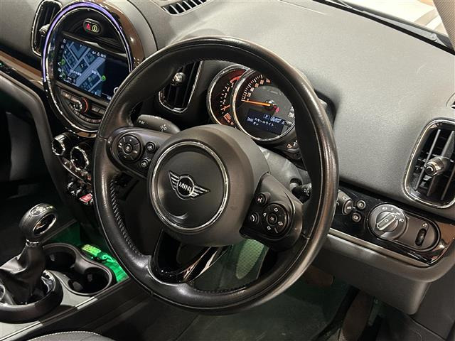 ミニクロスオーバークーパー D オール4 4WD