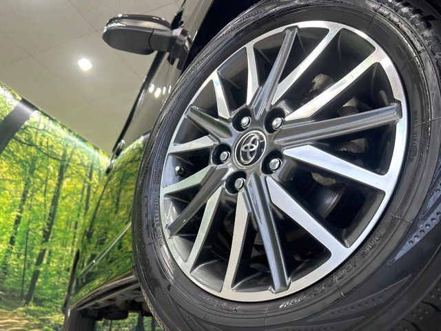 �y����16�C���`�A���~�z�C�[���z�O�ςɃ}�b�`���������A���~�z�C�[���𑕒����Ă���܂��B�e��ЊO�A���~�z�C�[����A�X�^�b�h���X�^�C�����戵�����Ă���܂��B���񂲑��k����������