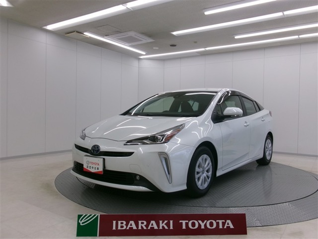 プリウス1.8 S セーフティ プラスII