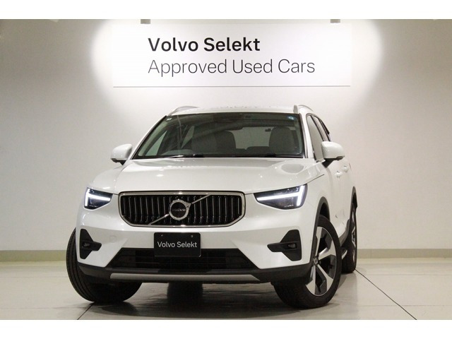 XC40ウルトラ B4 AWD 4WD