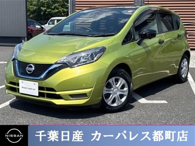 ノート1.2 e-POWER X ブラックアロー