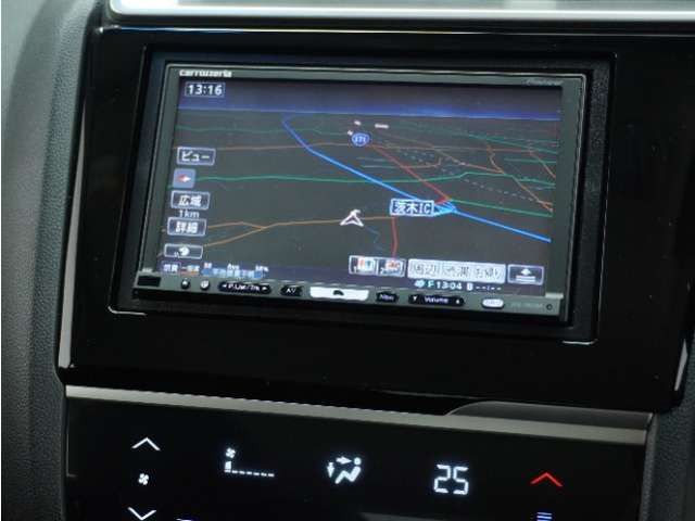 フィット1.3 13G Lパッケージ 4WD