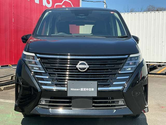 セレナ1.4 e-POWER ハイウェイスターV