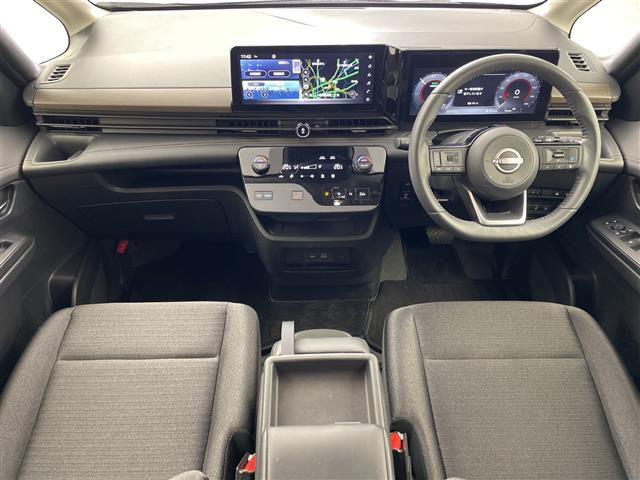 セレナ1.4 e-POWER ハイウェイスターV