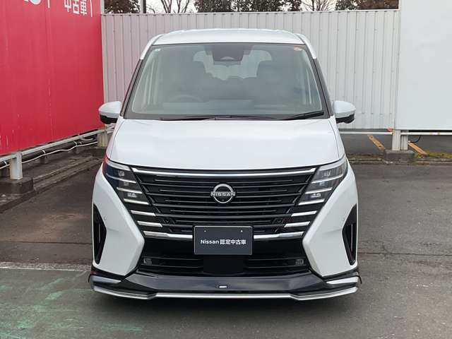 セレナ1.4 e-POWER ハイウェイスターV