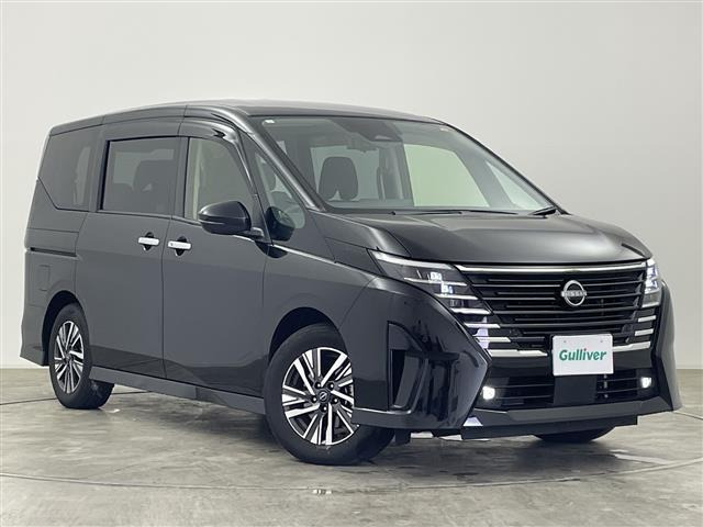 セレナ1.4 e-POWER ハイウェイスターV