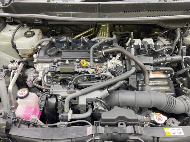 親切・丁寧な専門メカニックスタッフが応対!・車検・点検整備・事故等の修理などアフターサービスも安心。お車のカスタマイズもネクステージのサービススタッフまでご相談ください!