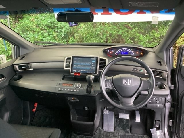 フリードスパイク1.5 G ジャストセレクション