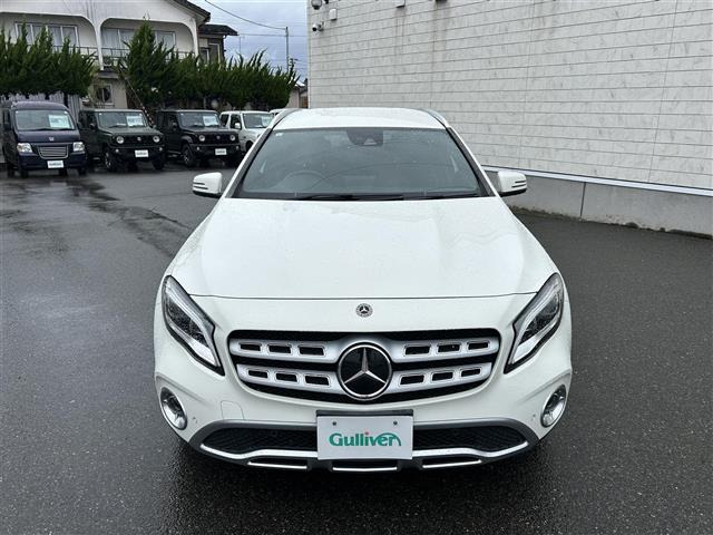 GLAクラスGLA220 4マチック 4WD