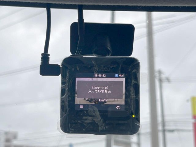 【ドライブレコーダー】ドライブレコーダー装備!走行中はもちろん、あおり運転や事故に遭遇した際、映像で記録し、万一のリスクに備えます。※記録用SDカードはお客様ご自身でご準備いただく必要があります。