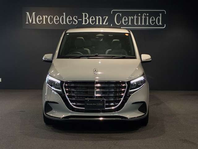 VクラスV220d エクスクルーシブ ロング プラチナスイート