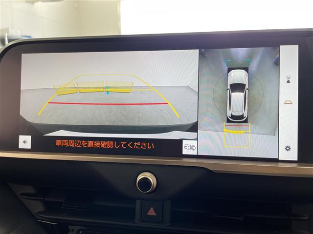 クラウンスポーツ2.5 Z E-Four 4WD