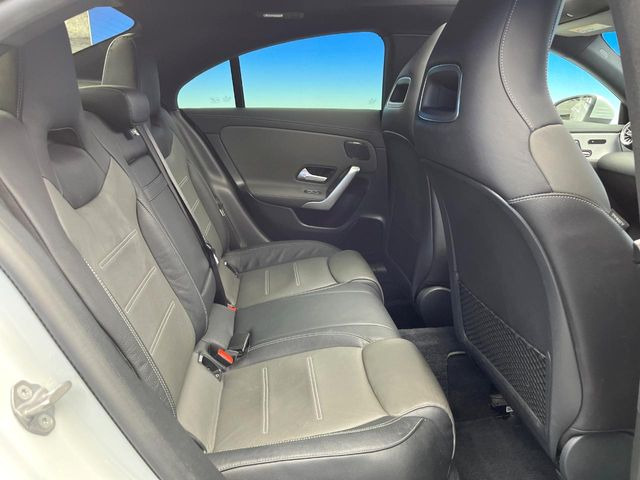 ���㕔���Ȃ��C�ɂȂ�悤�ȃL�Y�E�����ւ��蓙�A�傫�ȃ_���[�W�͂Ȃ��A�ǍD�ȏ�Ԃł��B