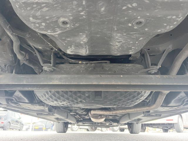 下回りがきれいなうちに、防錆加工の施工がオススメ。降雪地域はもちろん、沿岸部にお住いの方や、趣味でマリン・ウィンタースポーツをされる方にご好評いただいております。